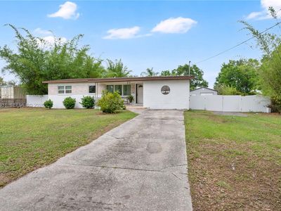 2010 Lee Dr