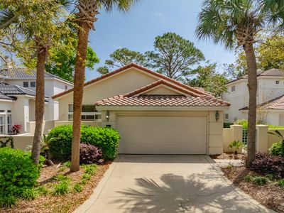 8024 Legend Creek Dr