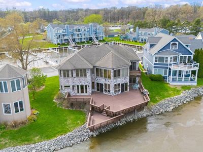 2349 Riverside Pointe Dr