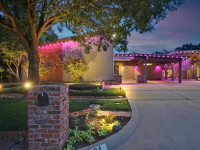 204 NW Mockingbird Rd