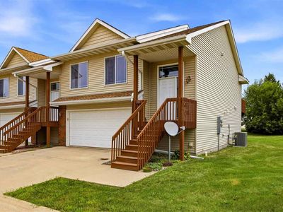 1410 Gentry Ln