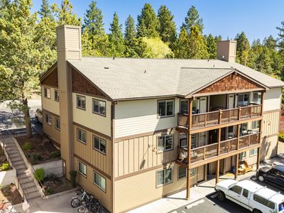 1010 NW Roanoke Ave APT 6