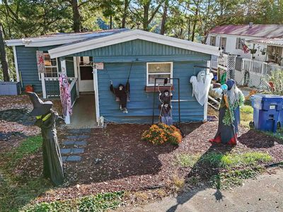 85 Hollis Court Rd
