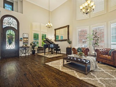 8704 Wyatt Cir