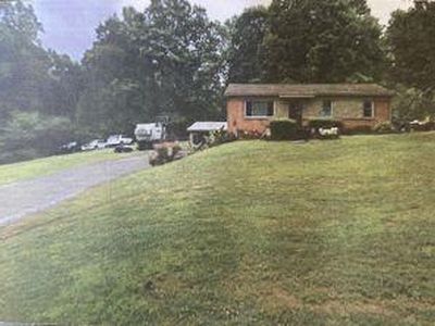 1555 Greene Rd