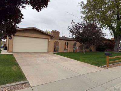 134 La Rochelle Dr
