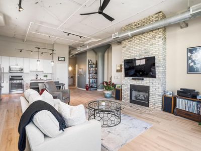 705 Village Green WAY #414