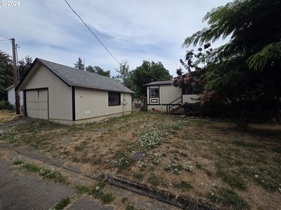 317 Applegate Ave