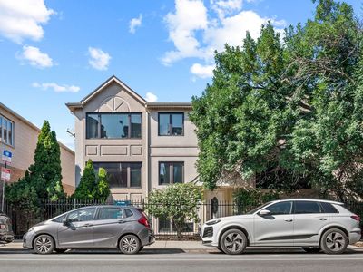 2112 W Armitage Ave APT 2N