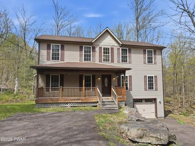 92 Thornwood Ter