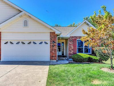 18 Country Bluff Ct