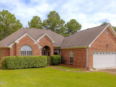 160 Apple Blossom Dr