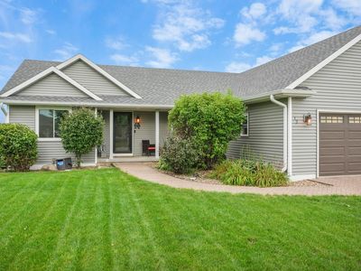 12 N Wyler Dr