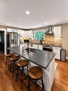 1528 Brymer Creek Rd