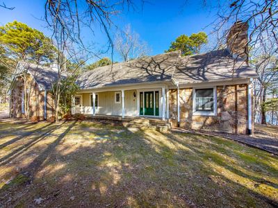 Property at 365 Grand Isle Dr, Fairfield Bay, AR
