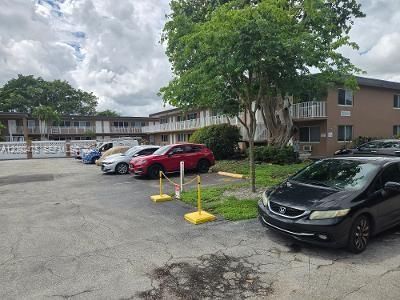 2838 Madison St APT 12