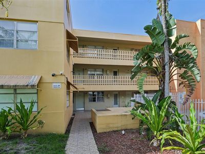 1851 NE 168th St APT B6