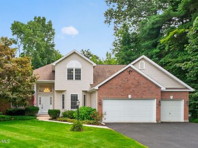 12 Four Leaf Manor