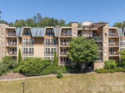 208 Bowling Park Rd