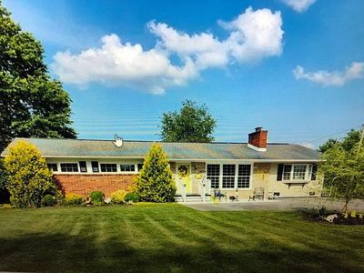 266 Morningside Ln NE