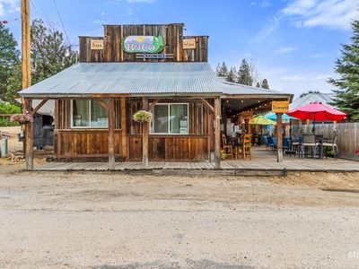 204 S Main St
