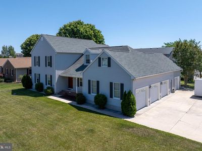 55 Bay Breeze Dr