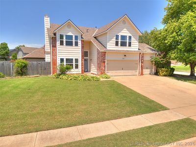 516 S Laurel Ave W