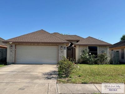 6034 Blanco River St