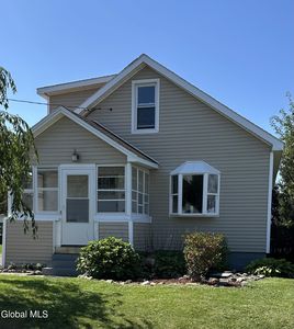 52 Wilkes Avenue
