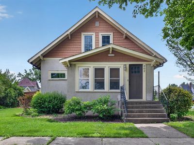 202 E Alden St