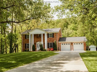 4 Sheridan Dr