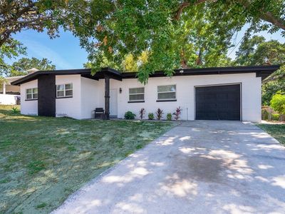 5815 Wolf Rd