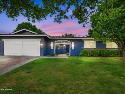 2337 Walden Sq