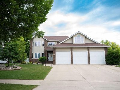 2609 Meadow Creek Cir S