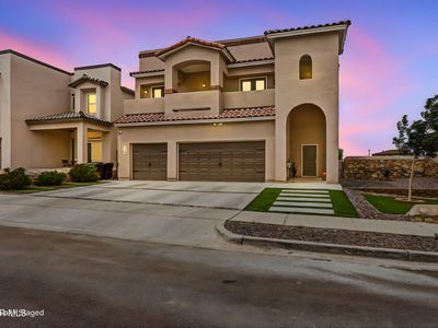 672 La Entrada Cir