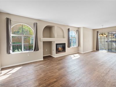 7950 W Flamingo Rd UNIT 1039