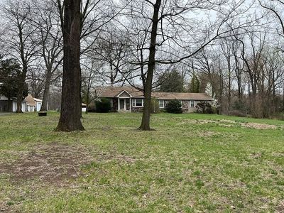 1011 Cedar Ln