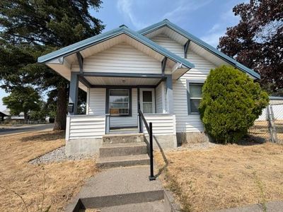 350 W Wellesley Ave