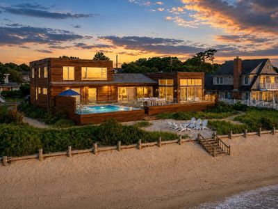 14 Peconic Cres