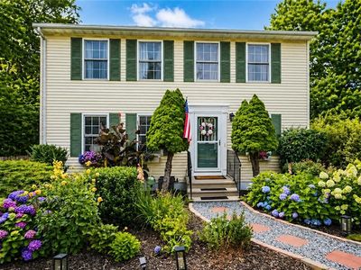 102 Canning St