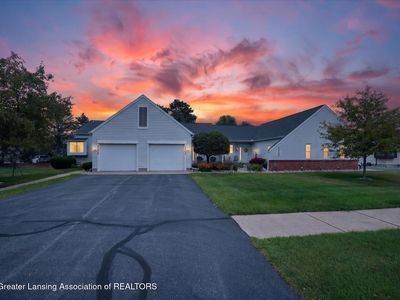 1101 Sunview Dr