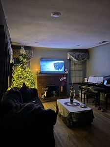 1016 Elm Ave