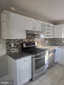 28 N Wells Ave