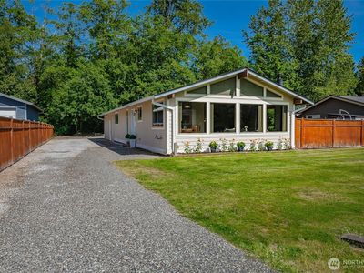 8380 Grouse Crescent Drive