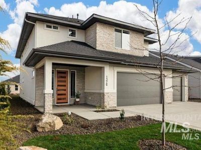 1326 N Big Star Pl