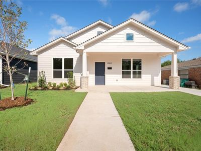 2122 Sherman Ave