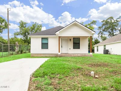 Property at 1422 Pujo Ave, Opelousas, LA