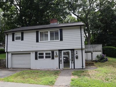 20 Eureka Ave