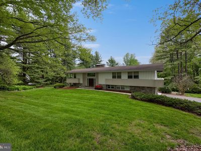9 Lark Ln