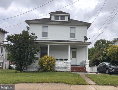 4409 Leeds Ave